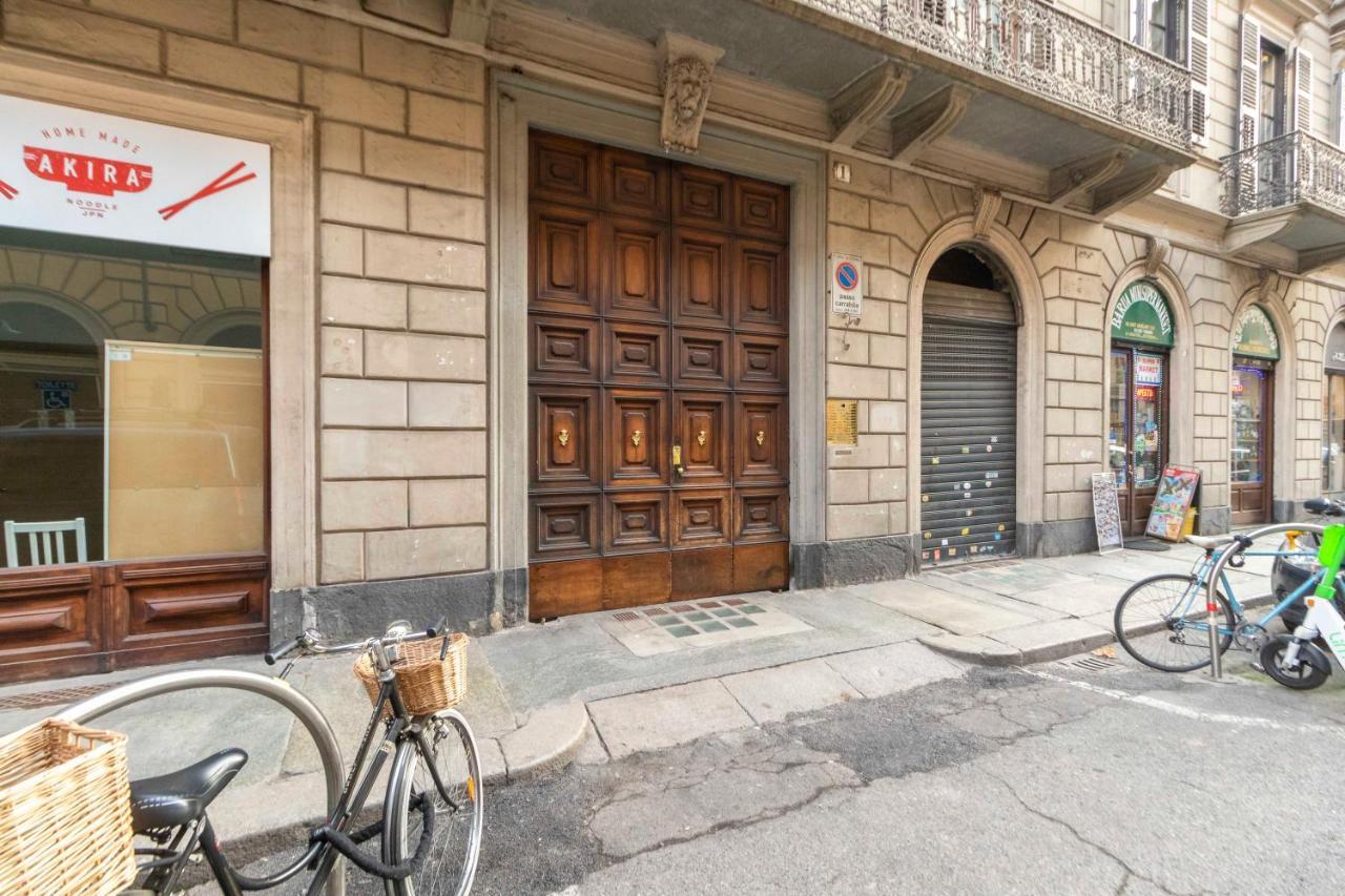 Porta Nuova Apt X4 - City View Apartment Turin Bagian luar foto